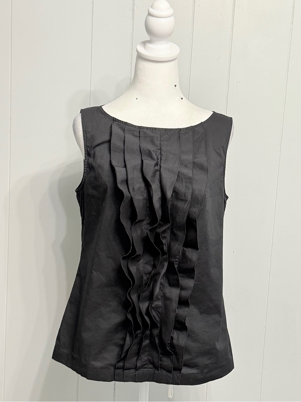 #14)  Ann Taylor Black Sleeveless Ruffle-Front Camisole 96% Cotton 4% Spandex